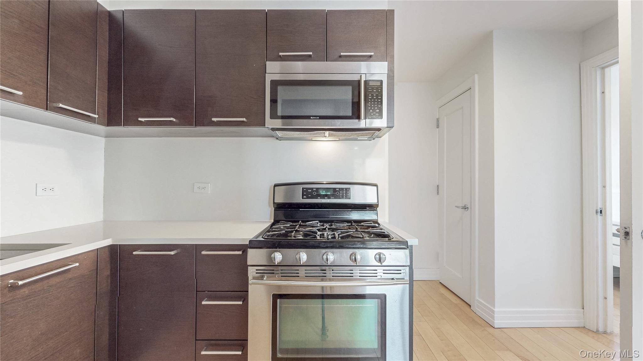 64-05 Yellowstone Boulevard 409s Property Photo 8