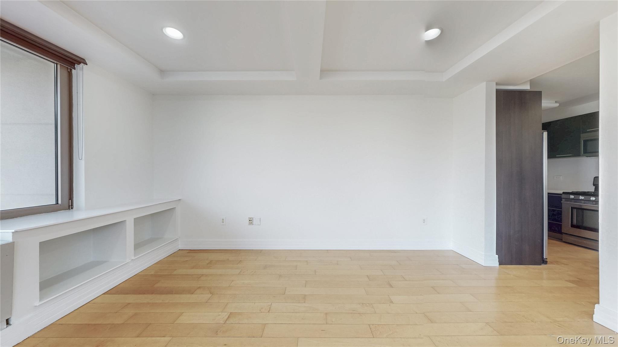 64-05 Yellowstone Boulevard 409s Property Photo 21