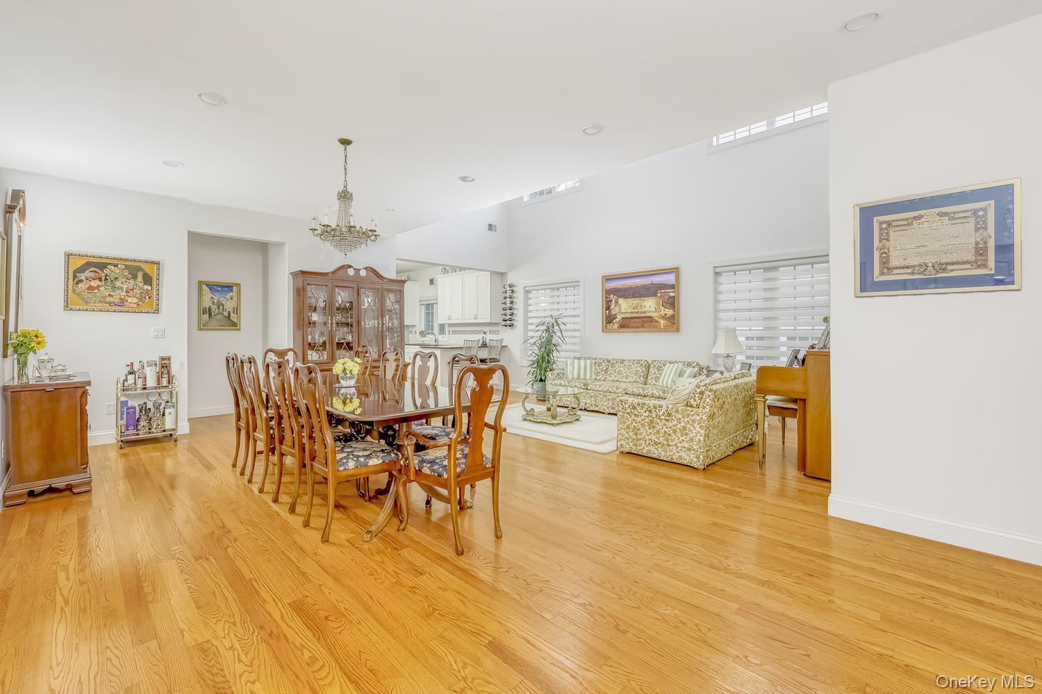 22 Westminster Way Property Photo 6