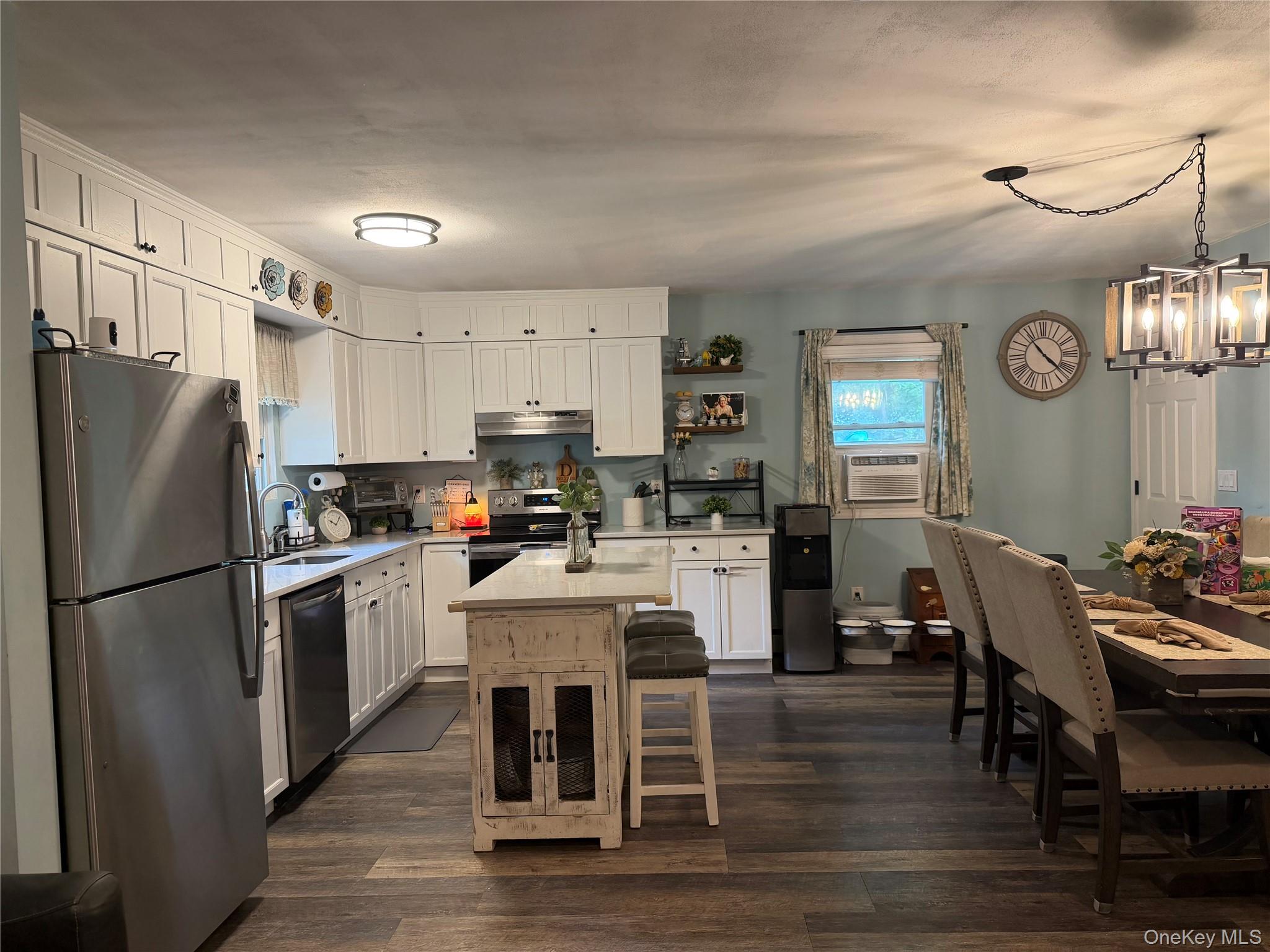 59 Pennant Drive Property Photo 4