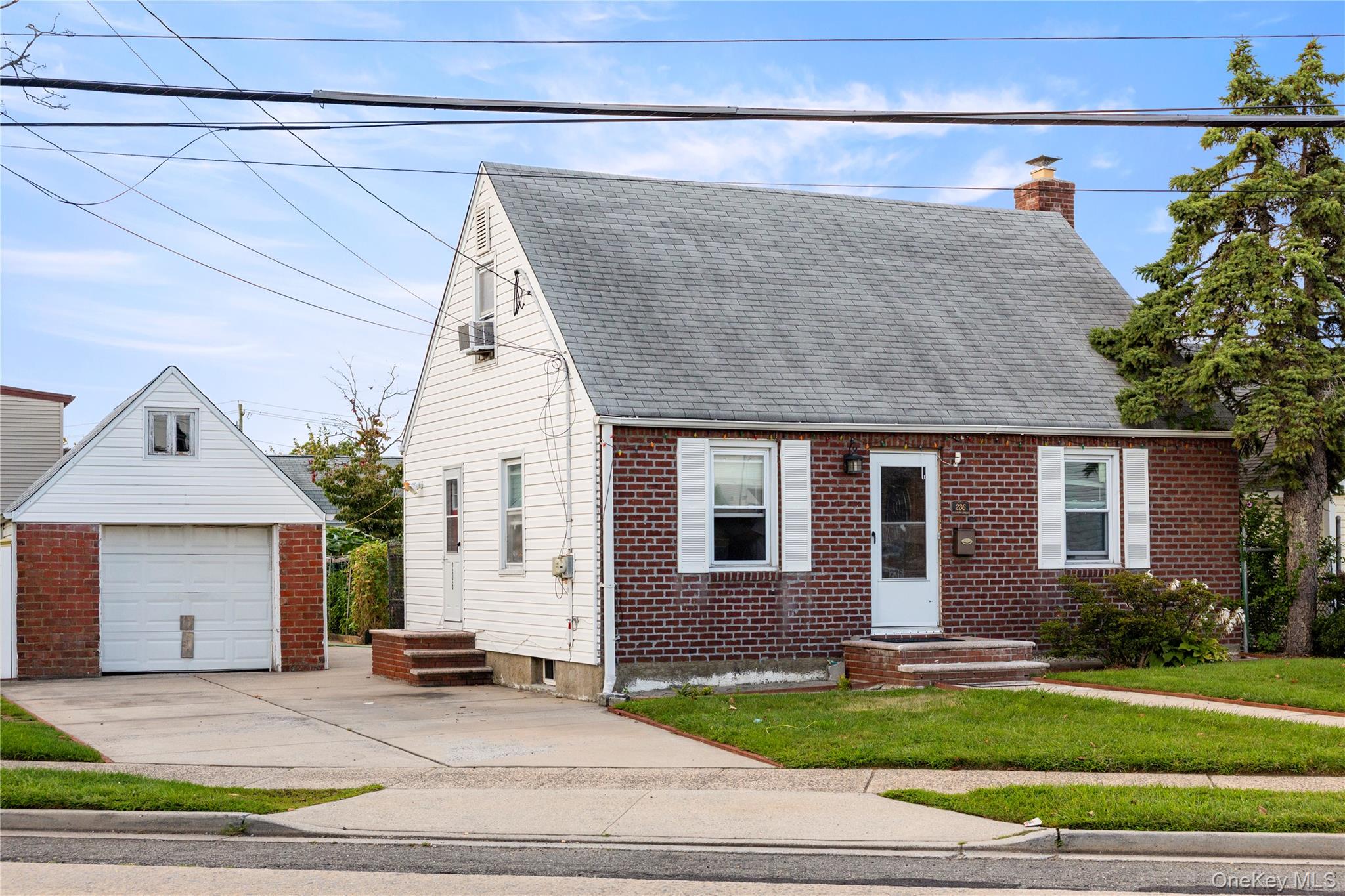 236 Dogwood Avenue Property Photo 2