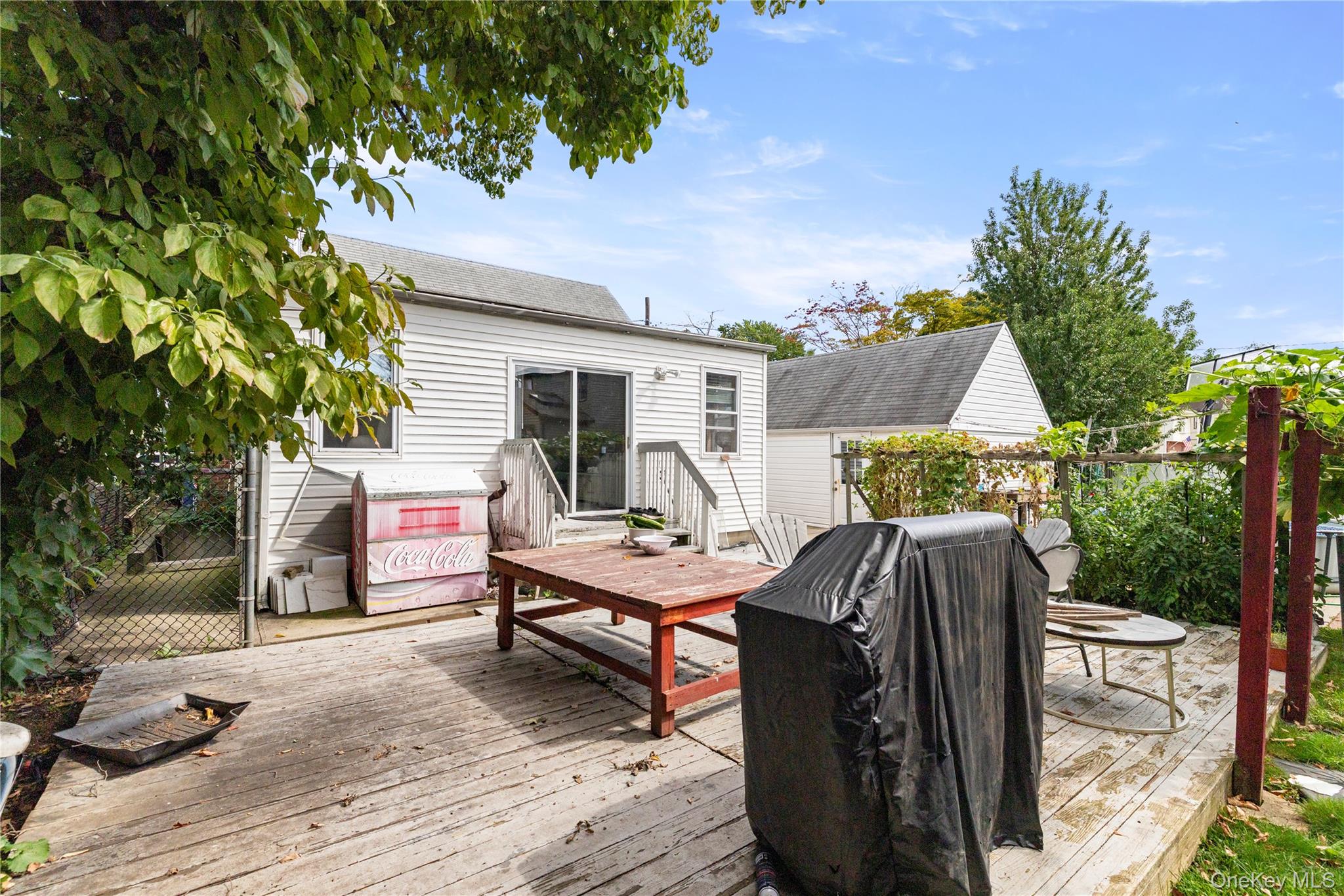 236 Dogwood Avenue Property Photo 4