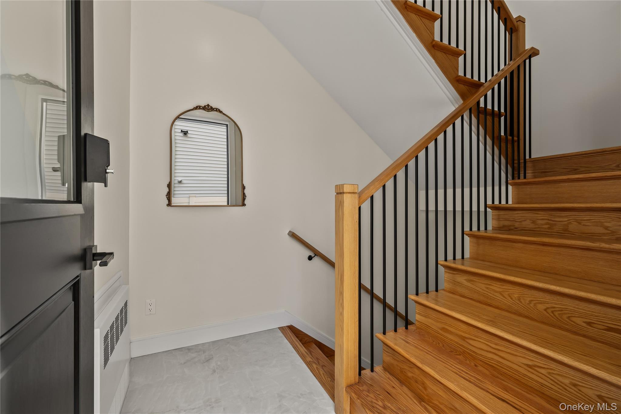 30 E Castle Avenue #101 Property Photo 6