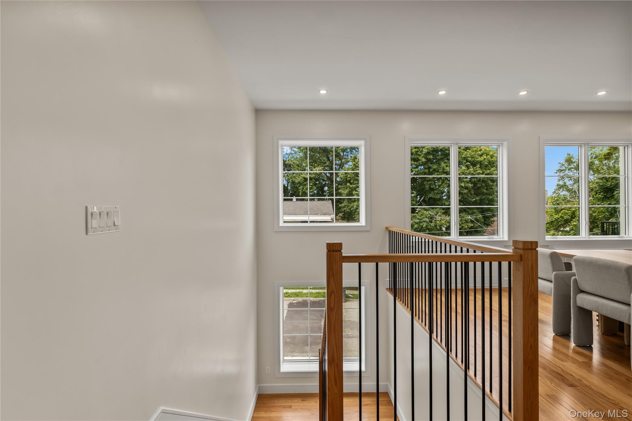 30 E Castle Avenue #101 Property Photo 8