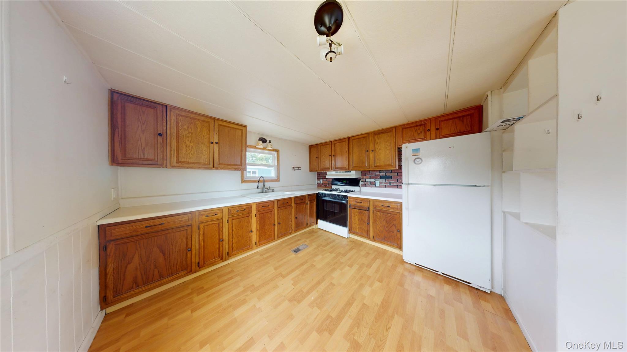 39 Valley Forge Drive Property Photo 7