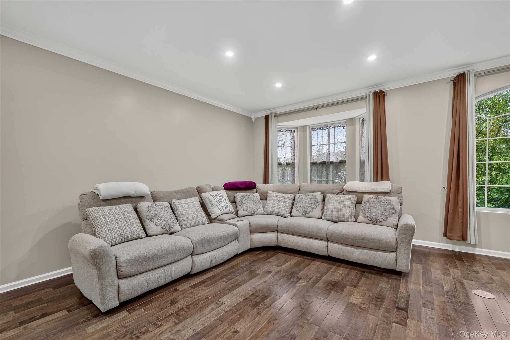 7 Gillian Court Property Photo 8