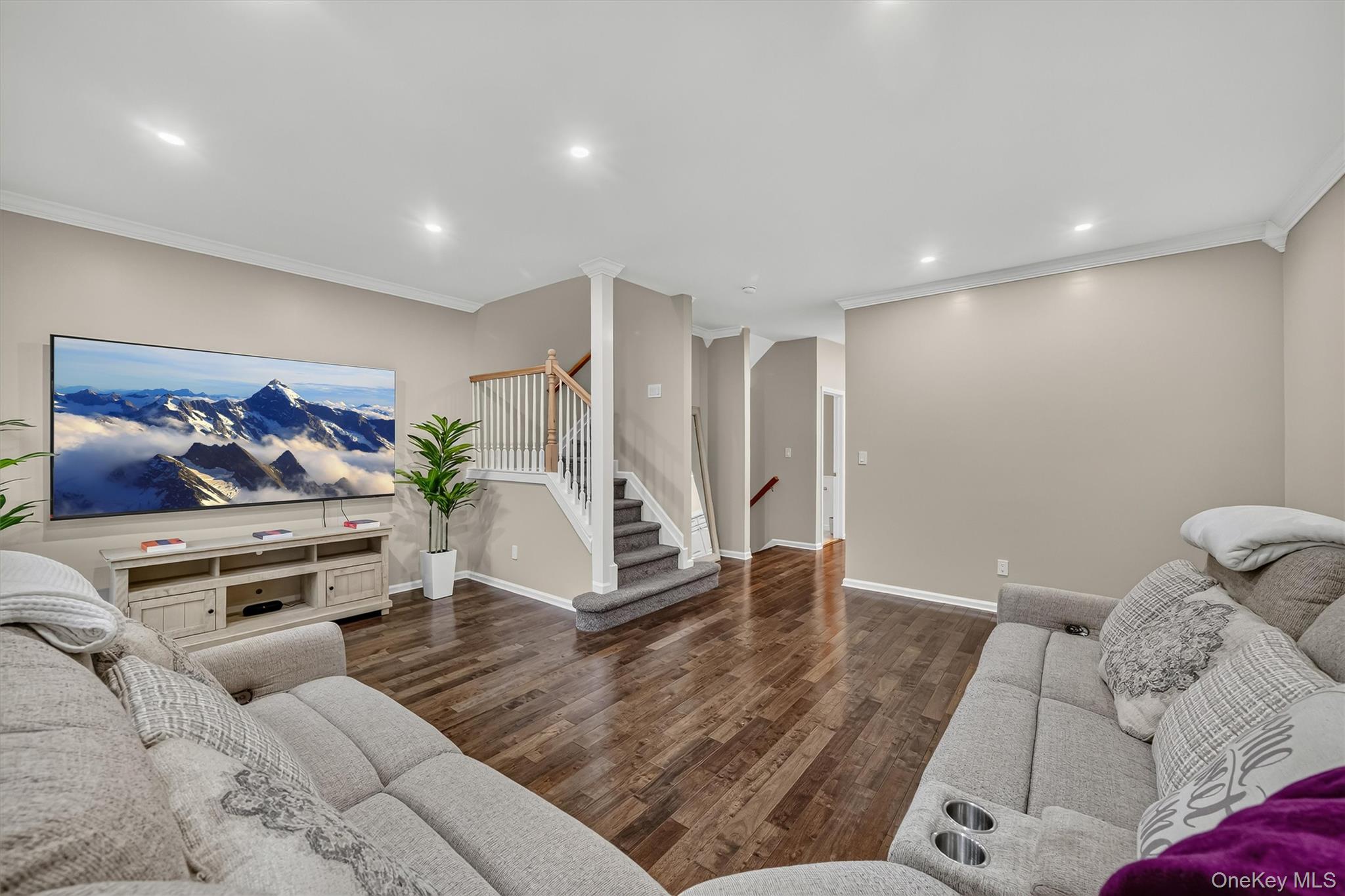 7 Gillian Court Property Photo 12