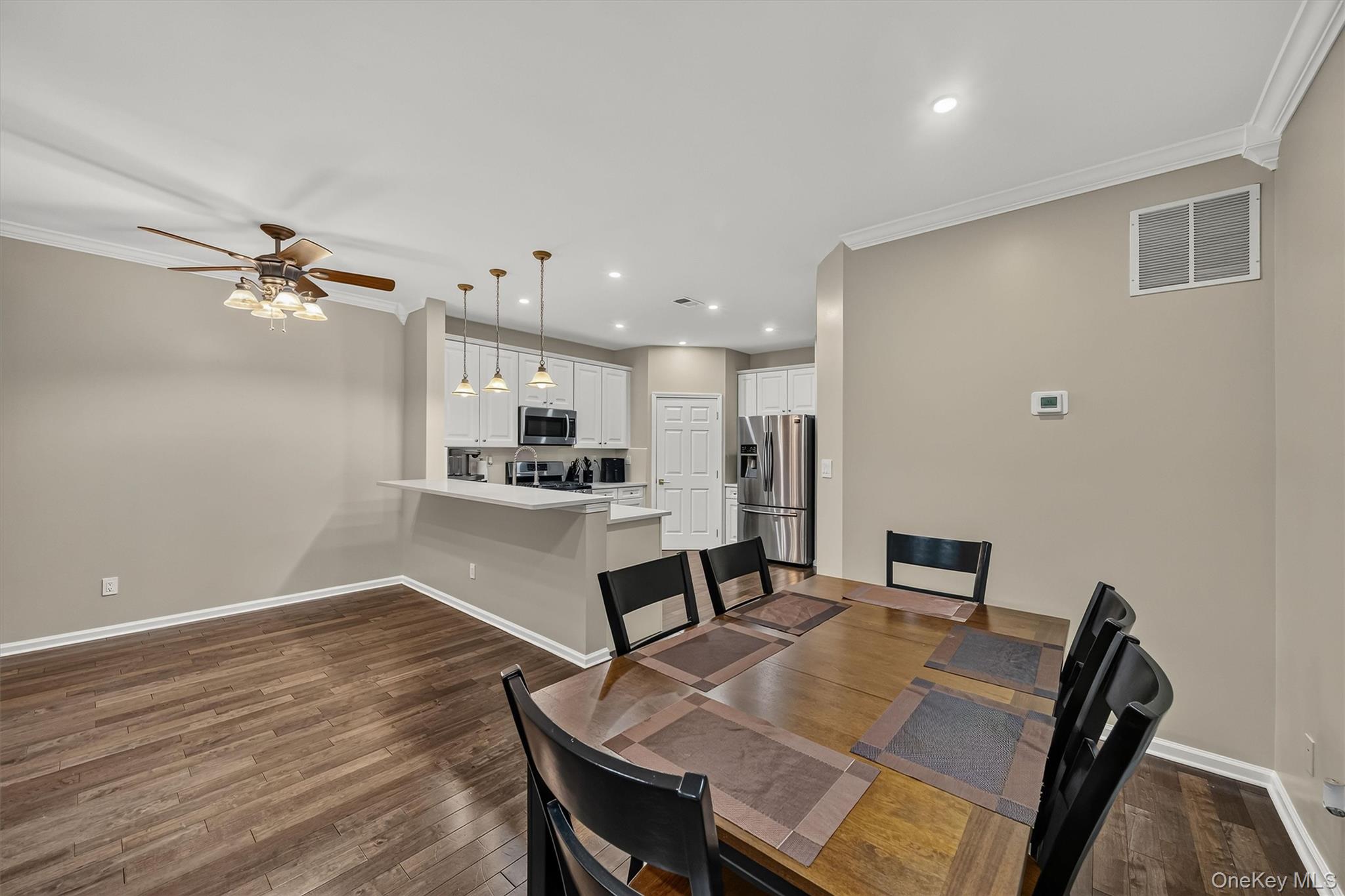 7 Gillian Court Property Photo 23