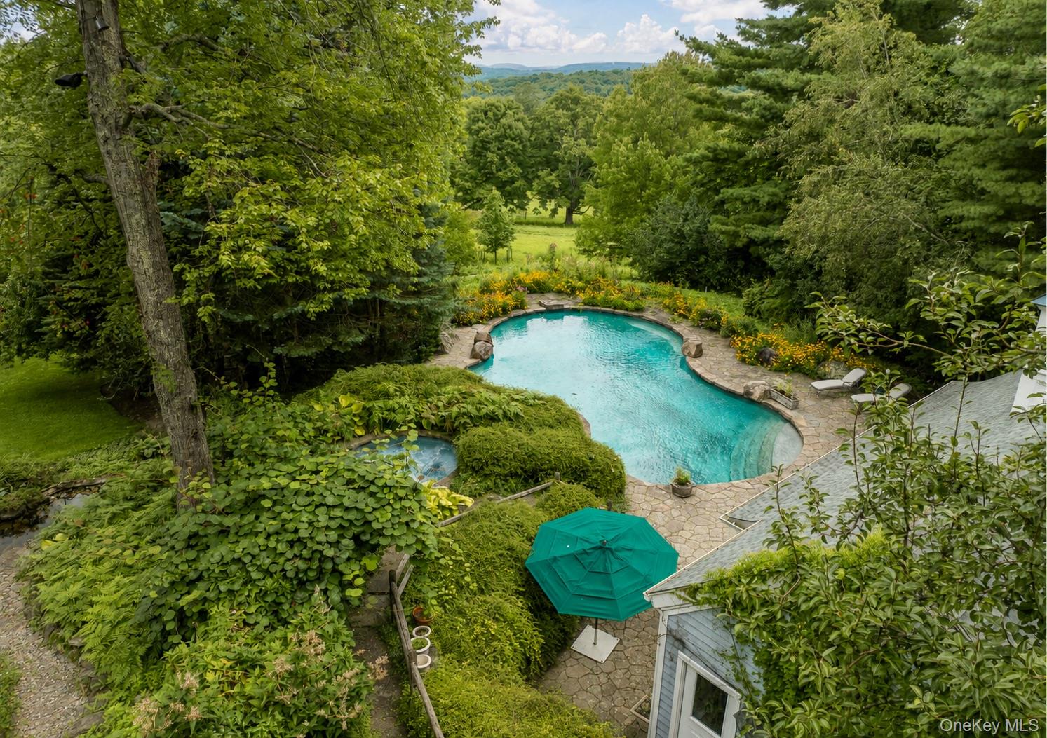 278 Hawley Road Property Photo 2