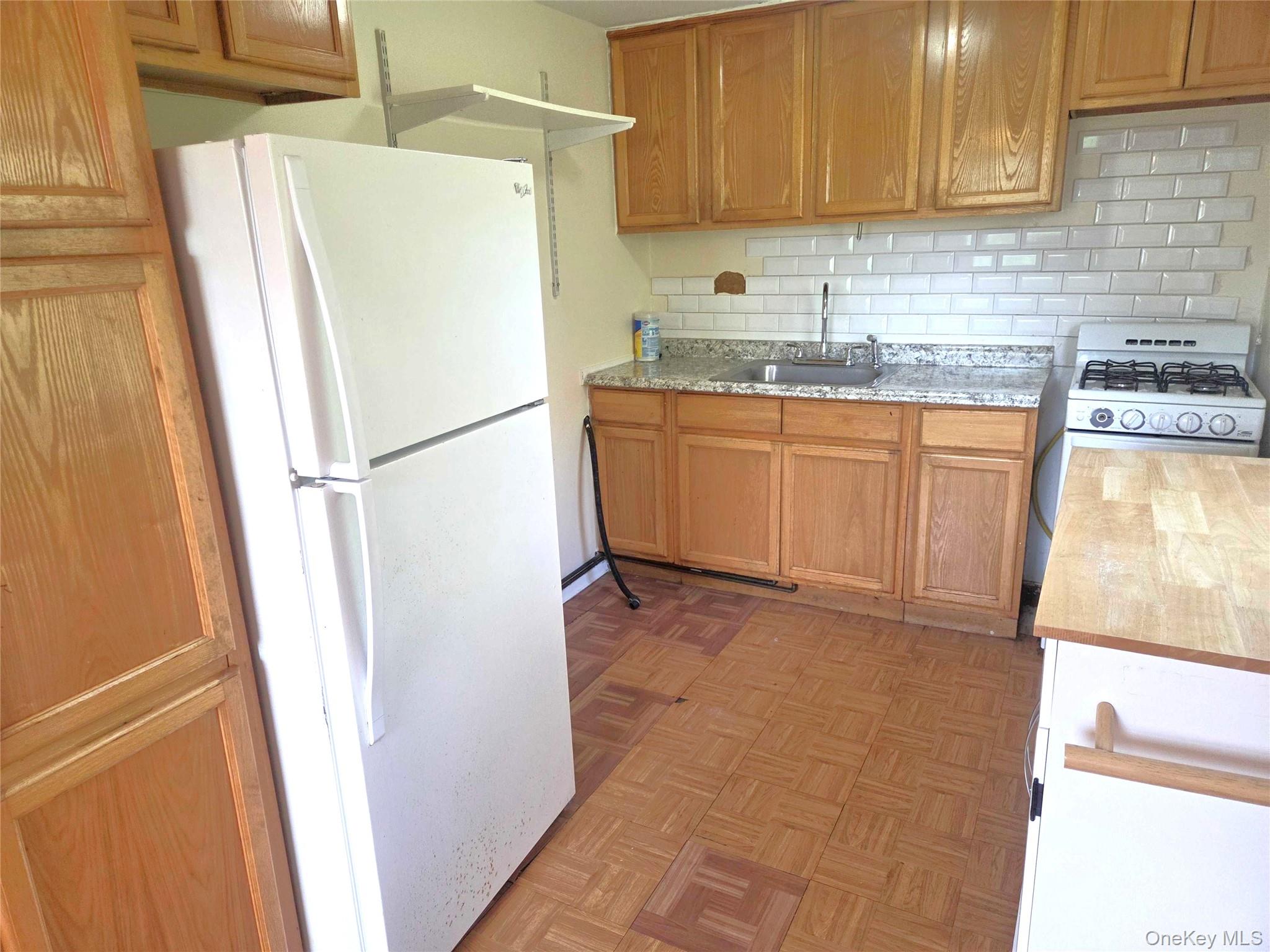 89 Winter Street 2 Property Photo 5