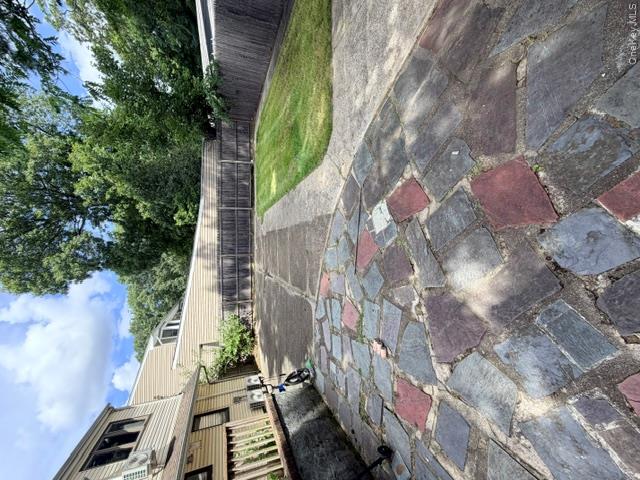 64 Lynwood Drive Property Photo 22