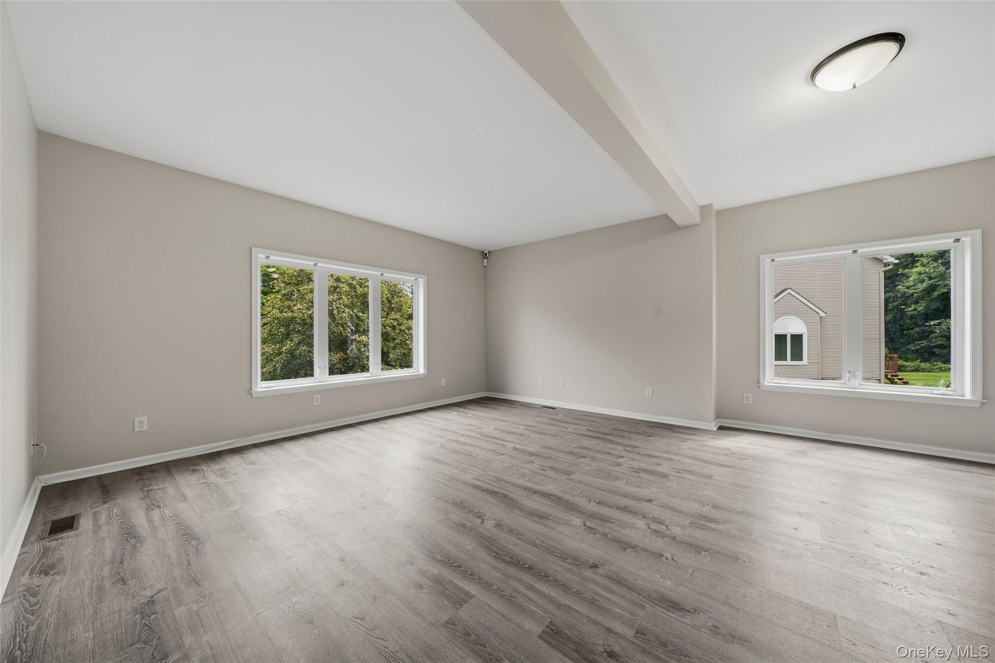 60 Rockridge Drive Property Photo 11