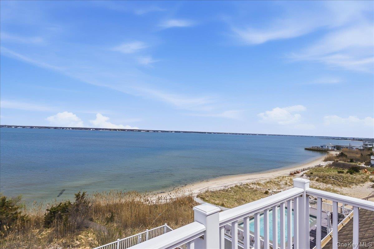 672 Dune Road Property Photo 35