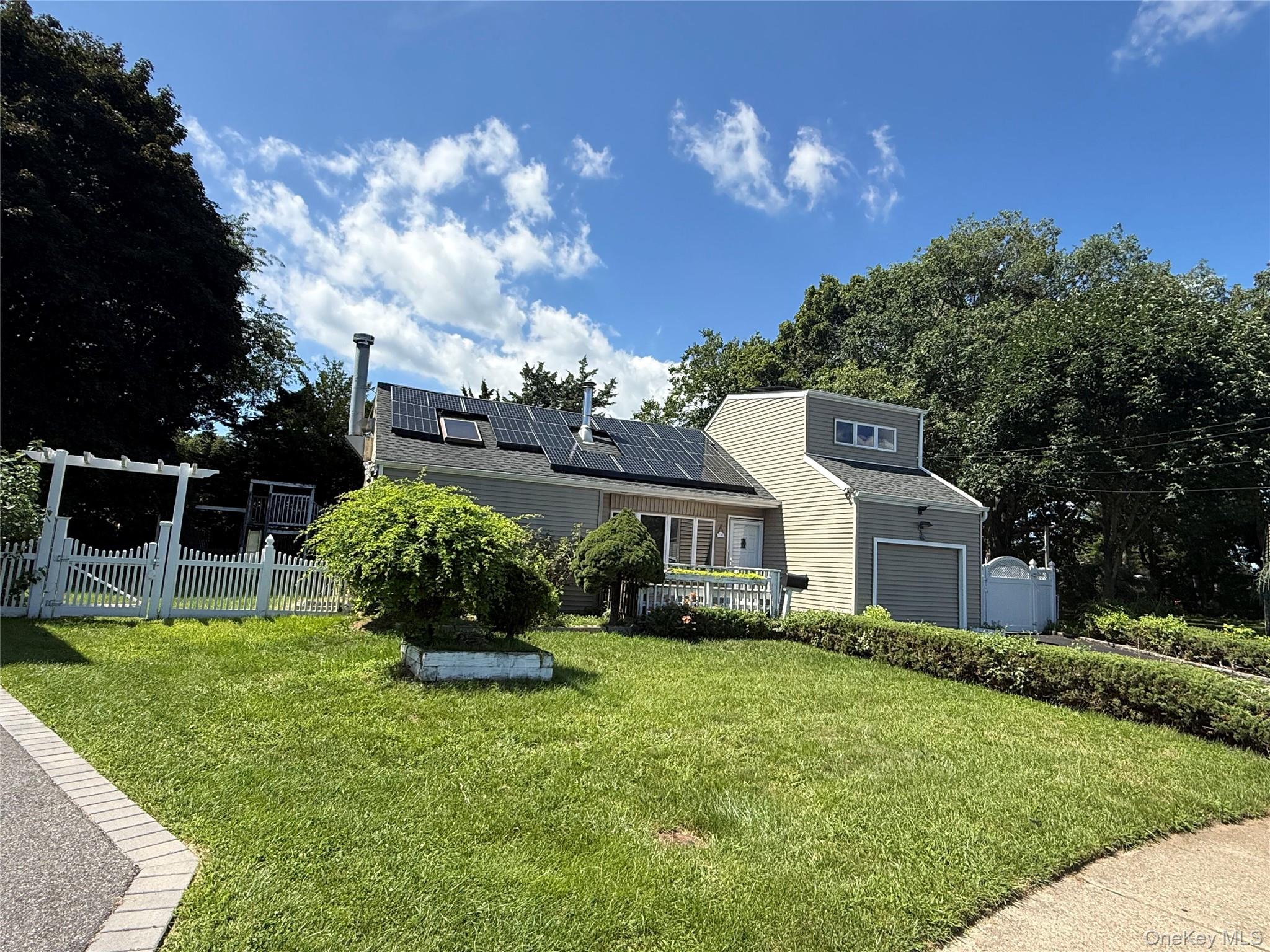 4 Sandy Court Property Photo 3