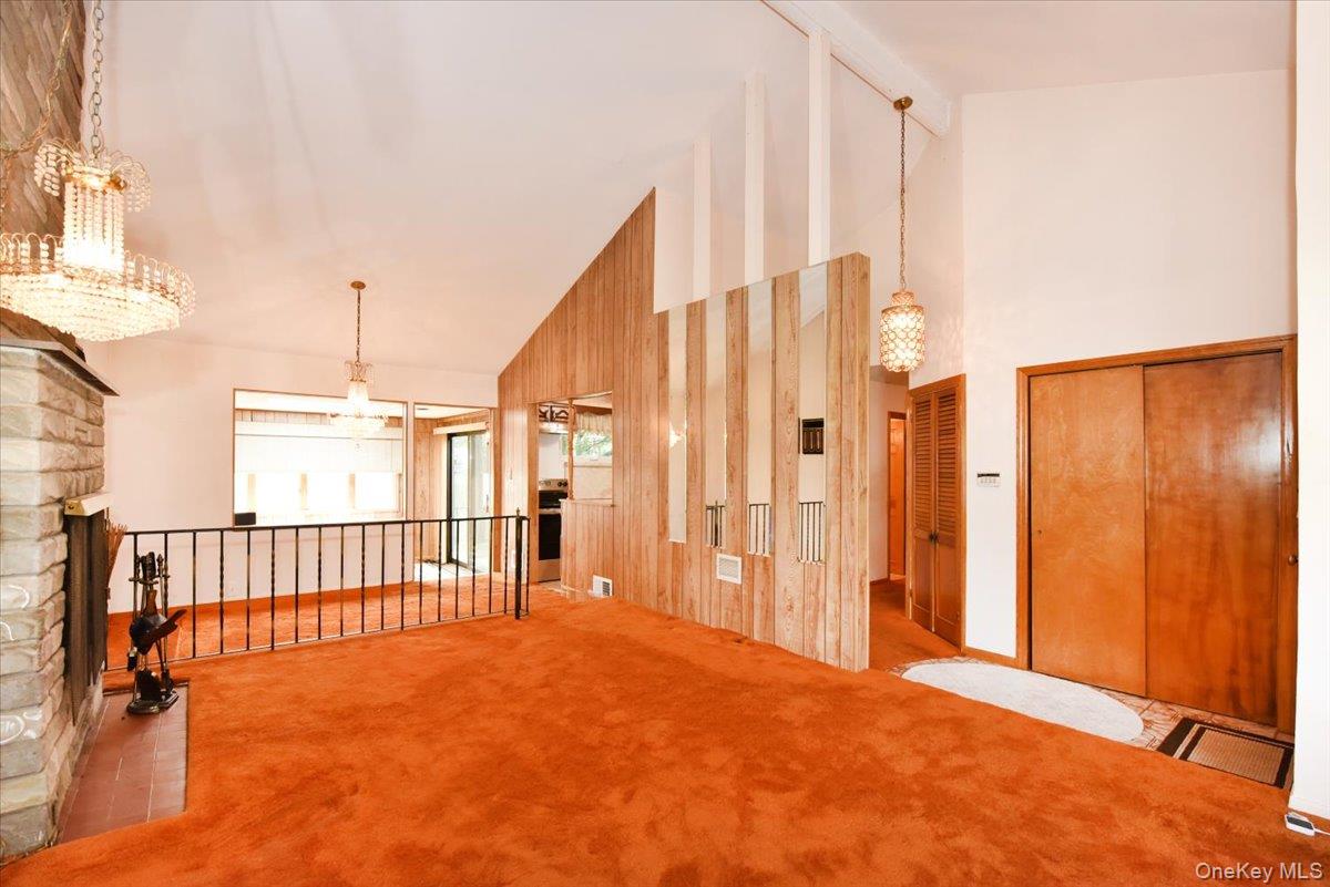 204 Franklin Street Property Photo 10
