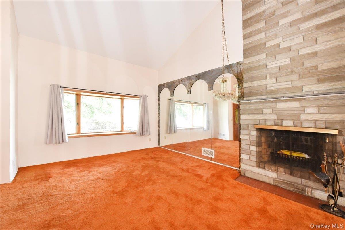 204 Franklin Street Property Photo 11