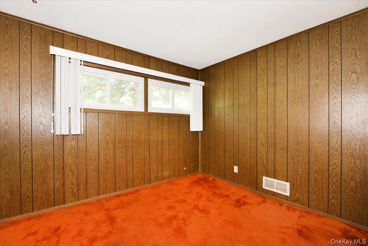 204 Franklin Street Property Photo 23