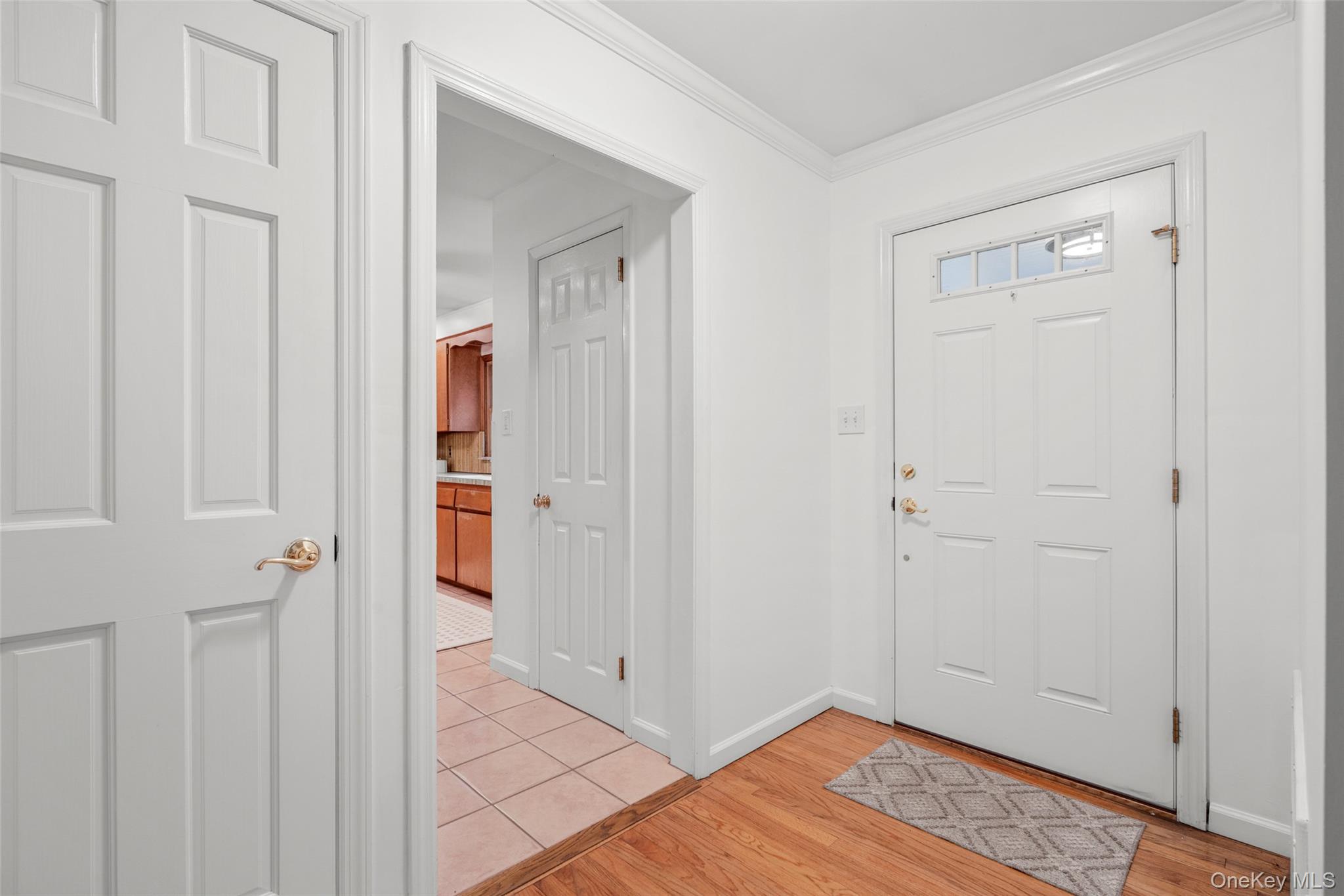 47 Waterbury Parkway Property Photo 3