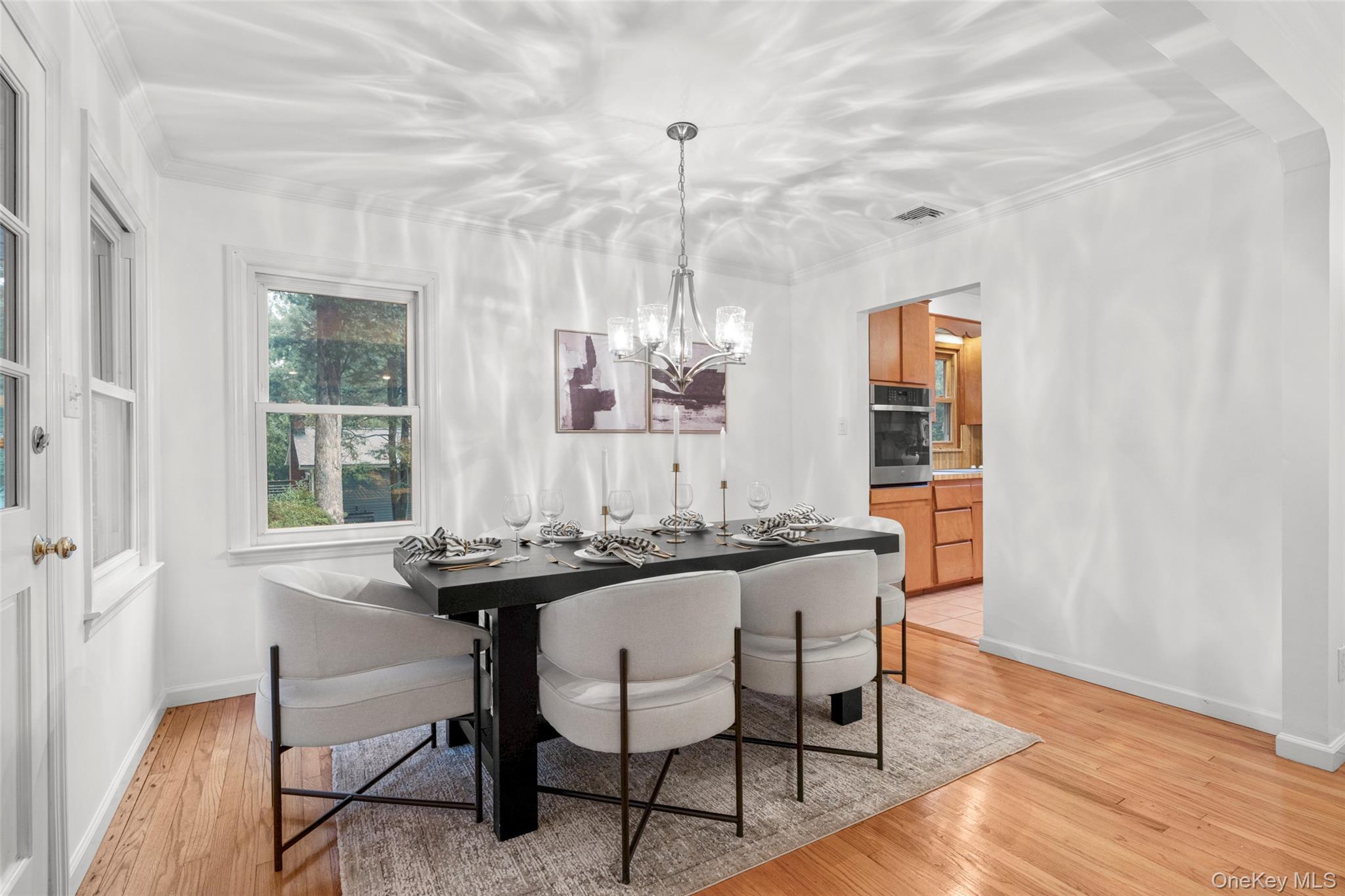 47 Waterbury Parkway Property Photo 11