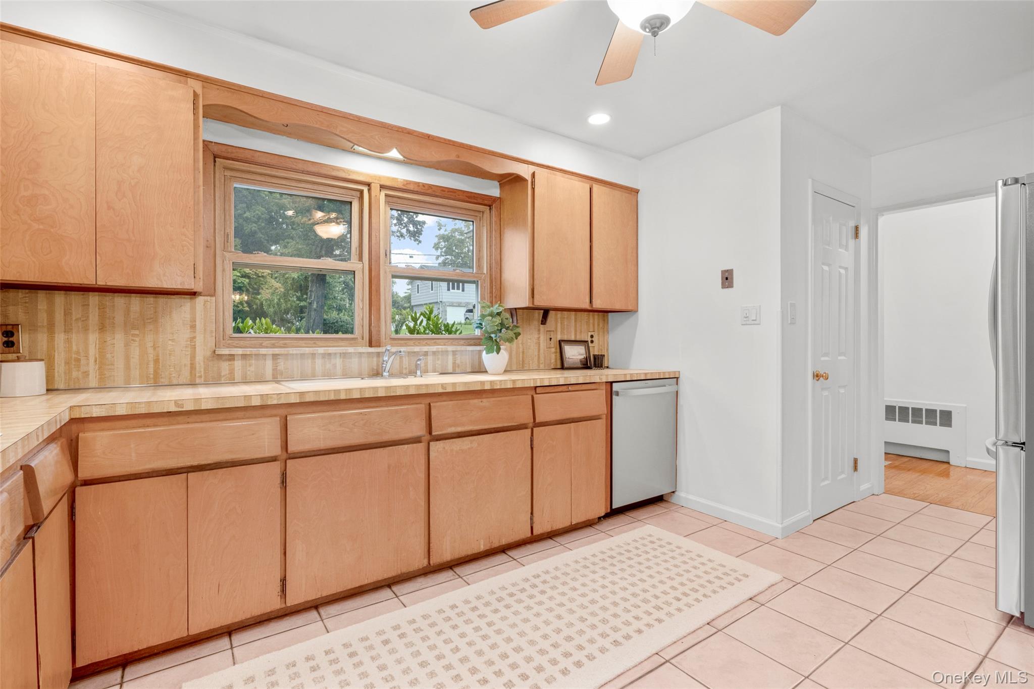 47 Waterbury Parkway Property Photo 15