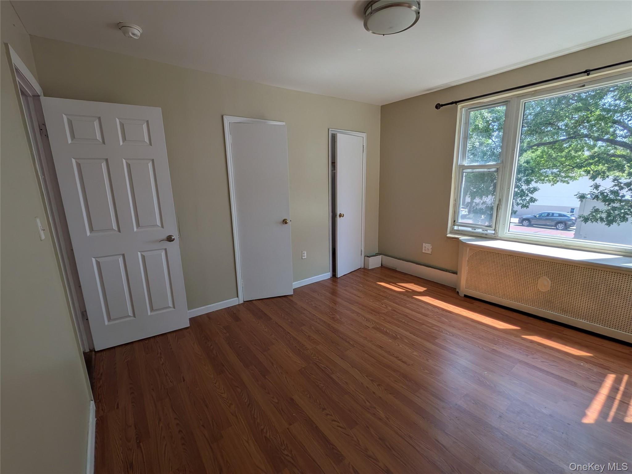 206-07 Hillside Avenue 2fl Property Photo 6