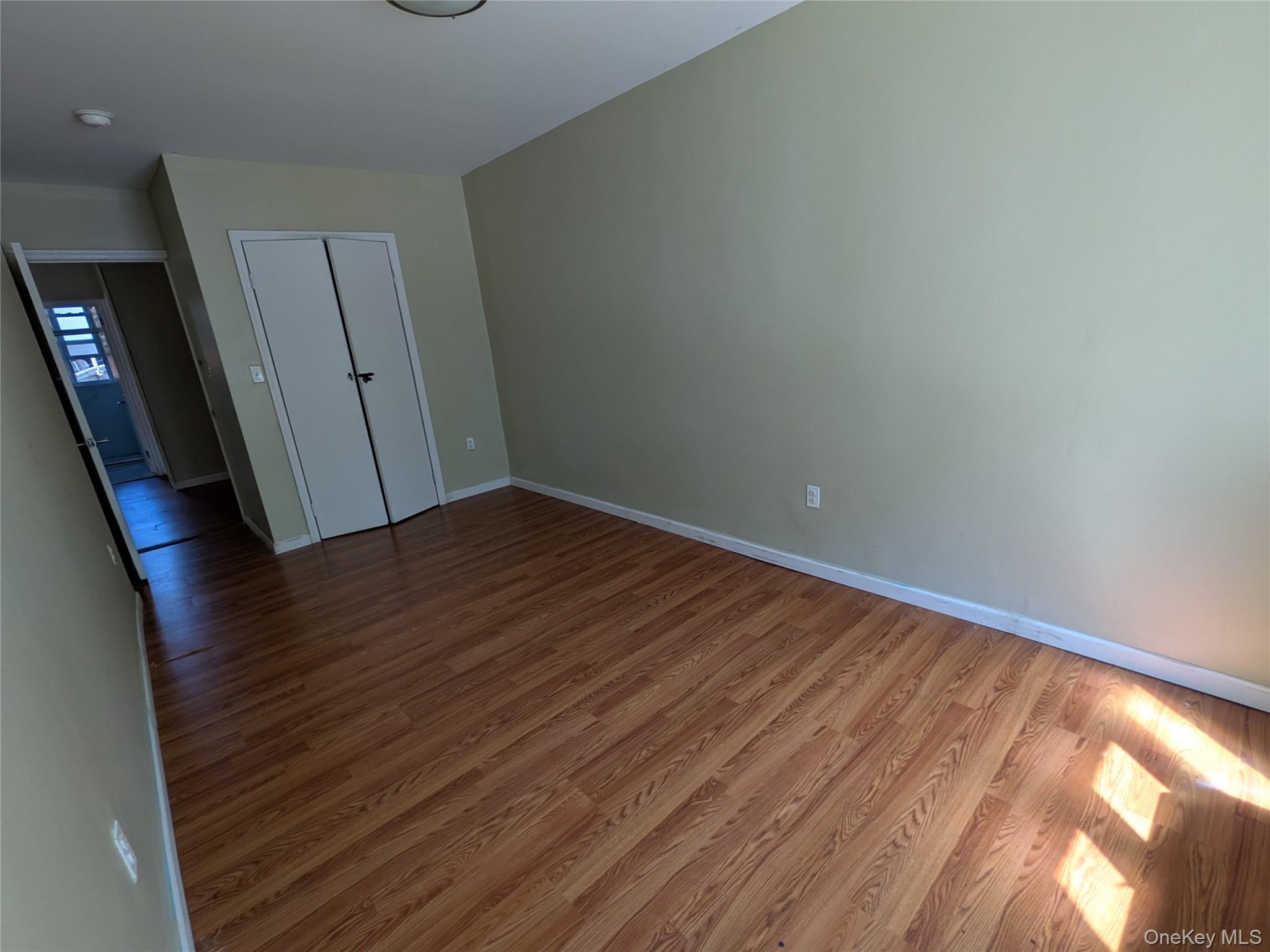 206-07 Hillside Avenue 2fl Property Photo 9