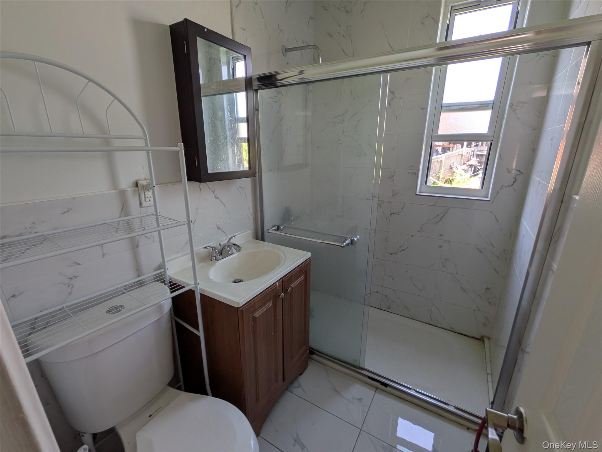 206-07 Hillside Avenue 2fl Property Photo 10