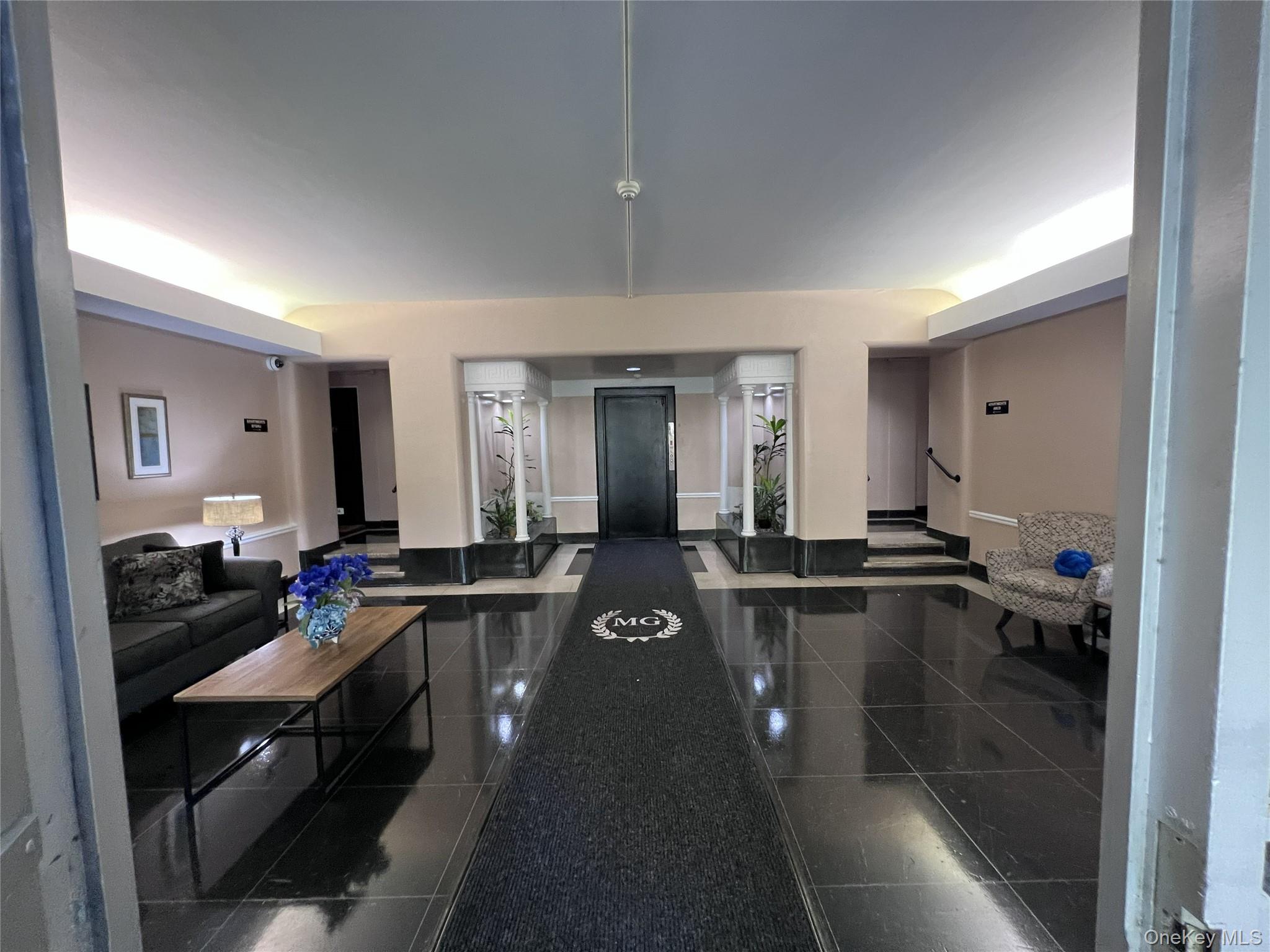 280 Collins Avenue 2b Property Photo 7