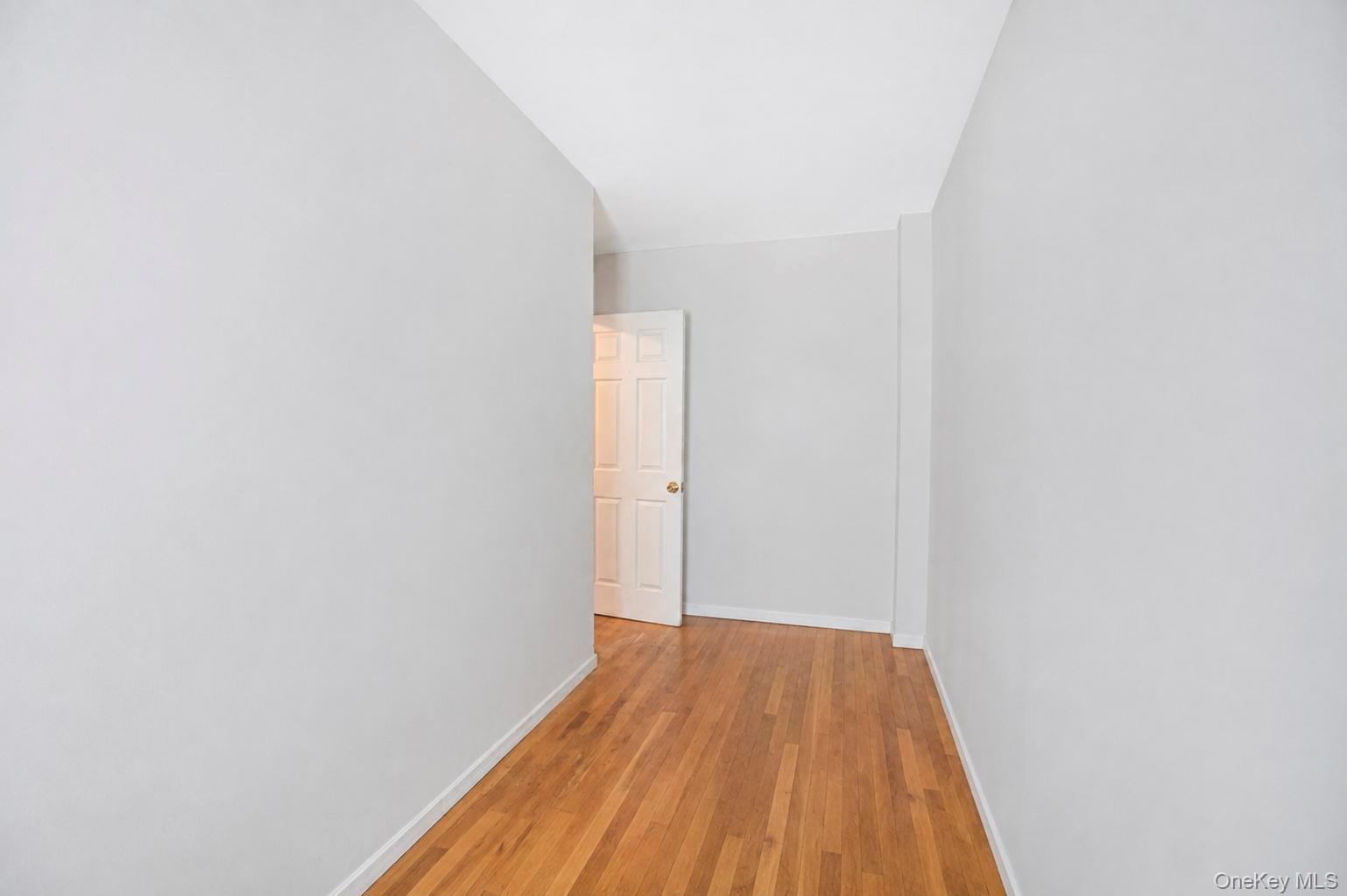 425 Barbey Street Property Photo 21