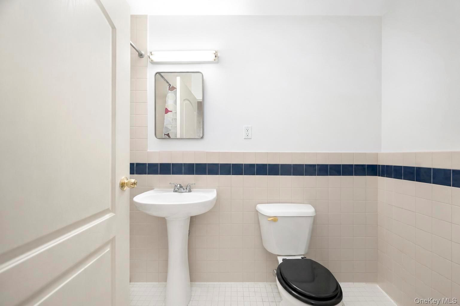 425 Barbey Street Property Photo 26