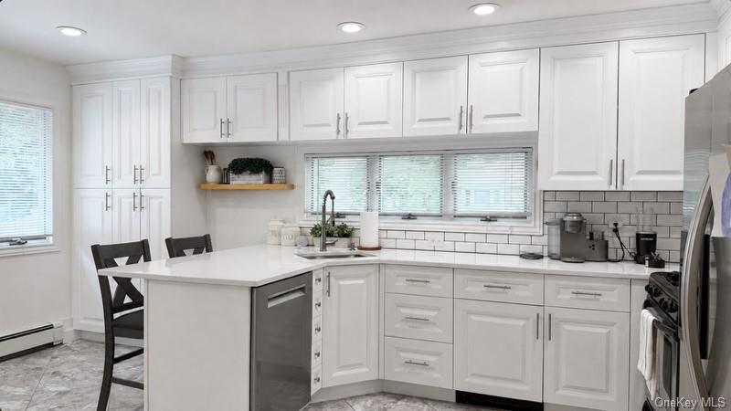 115 N John Street Property Photo 10
