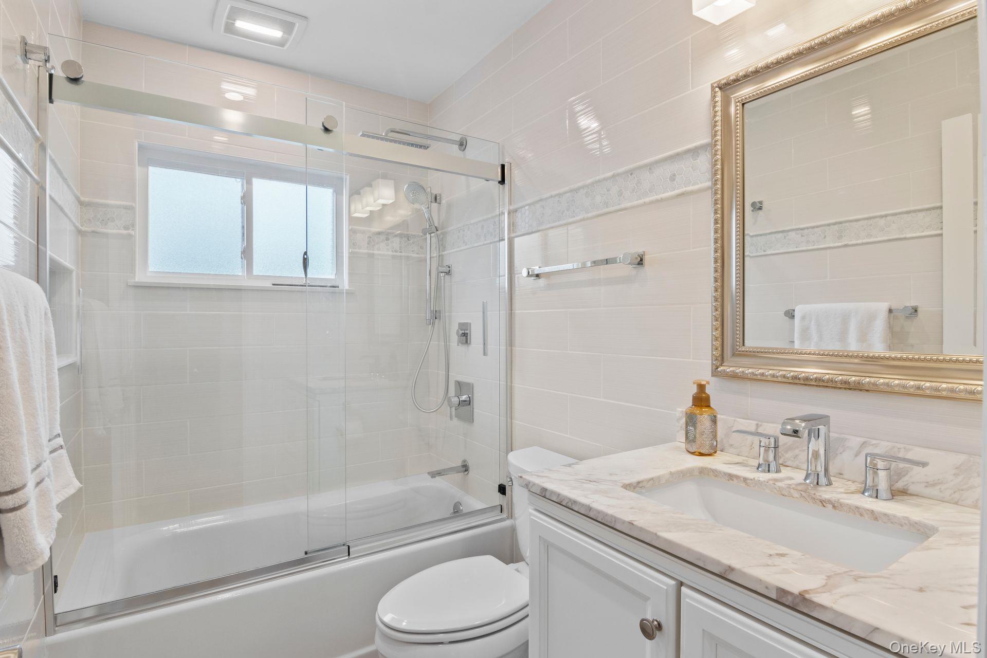 115 N John Street Property Photo 20