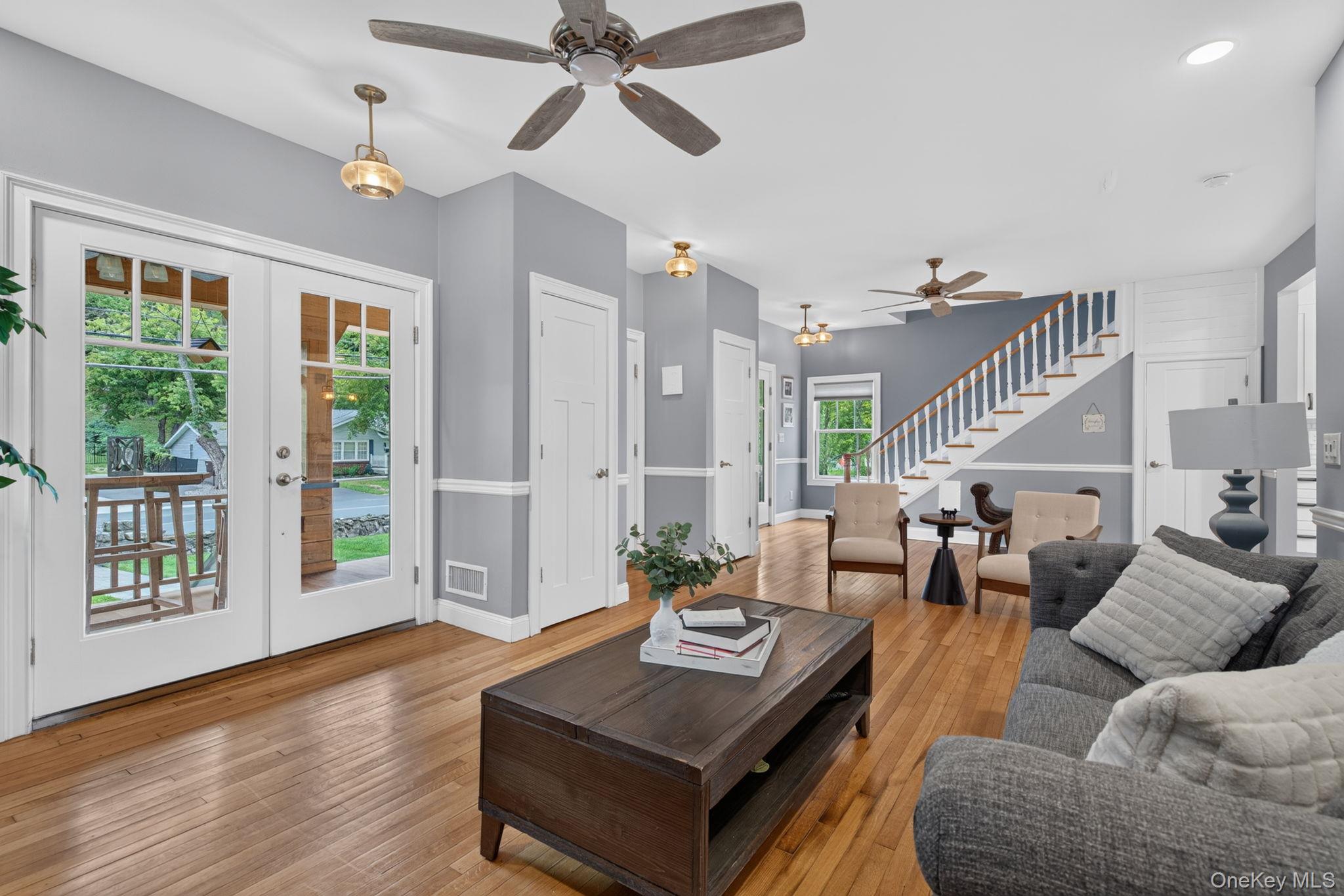 42 Colonial Avenue Property Photo 12