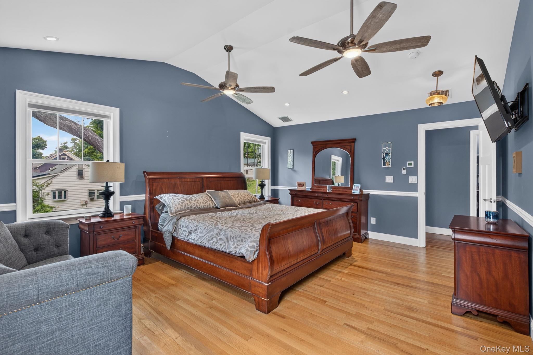42 Colonial Avenue Property Photo 19