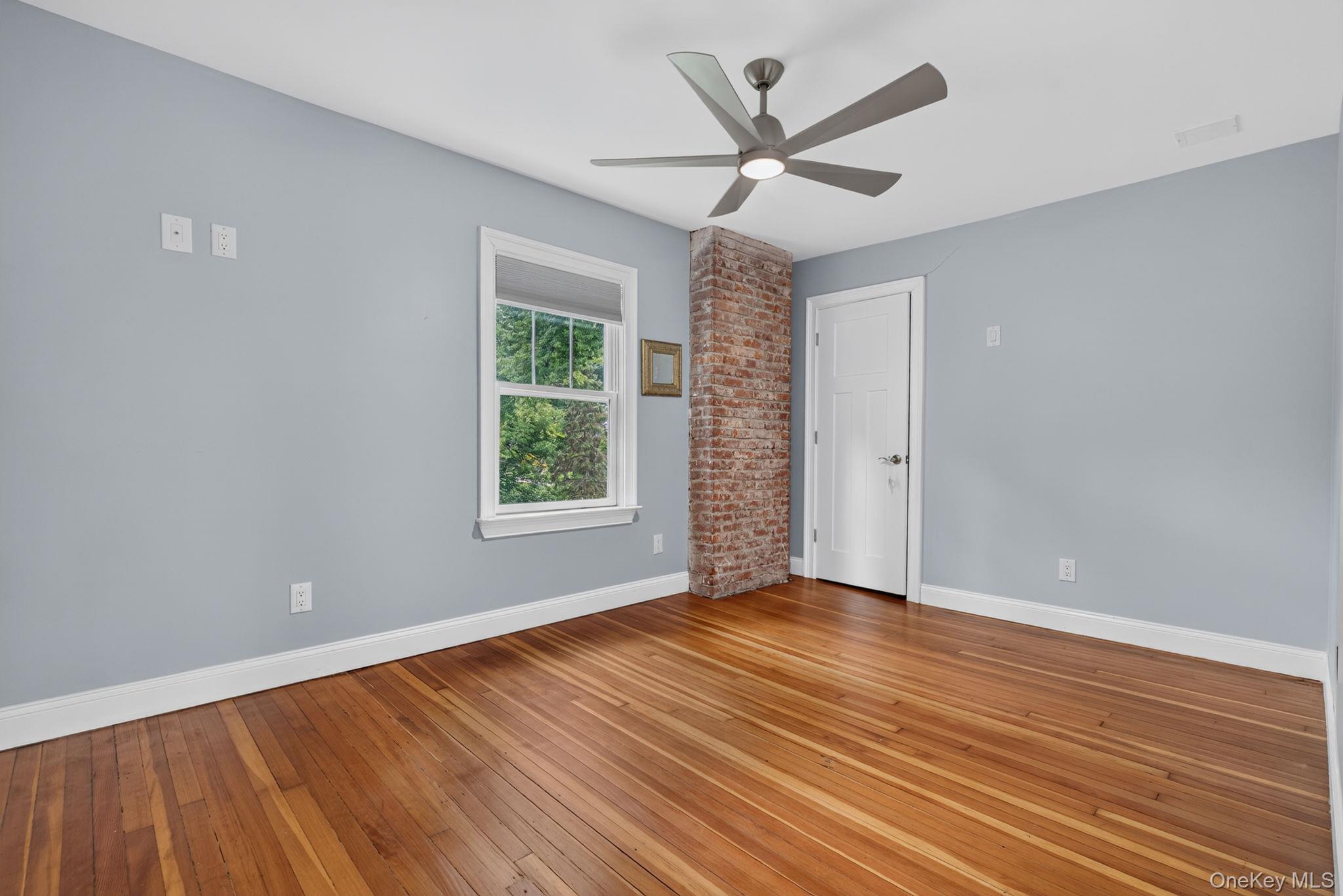42 Colonial Avenue Property Photo 30