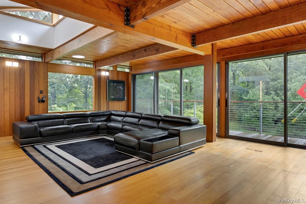 14 Cradle Rock Road Property Photo 7