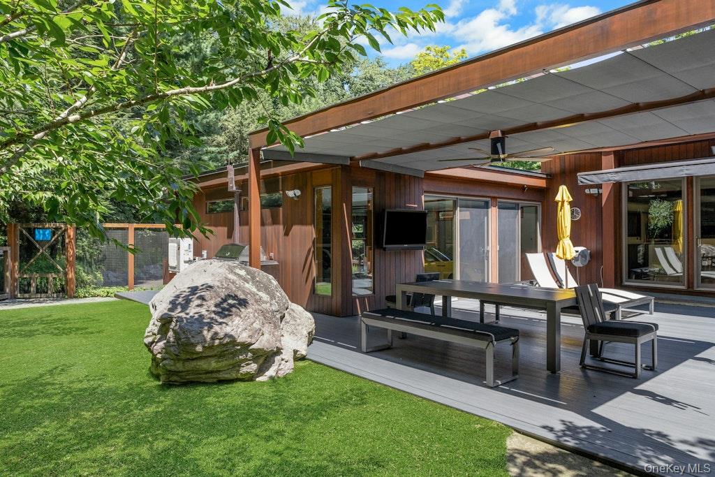 14 Cradle Rock Road Property Photo 11