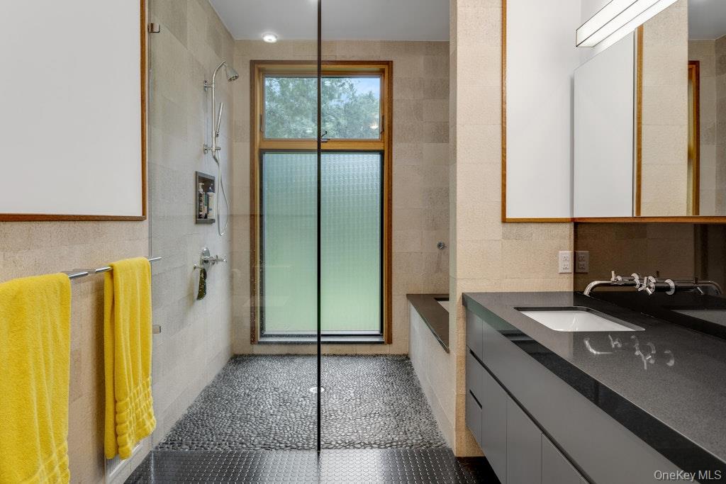 14 Cradle Rock Road Property Photo 14
