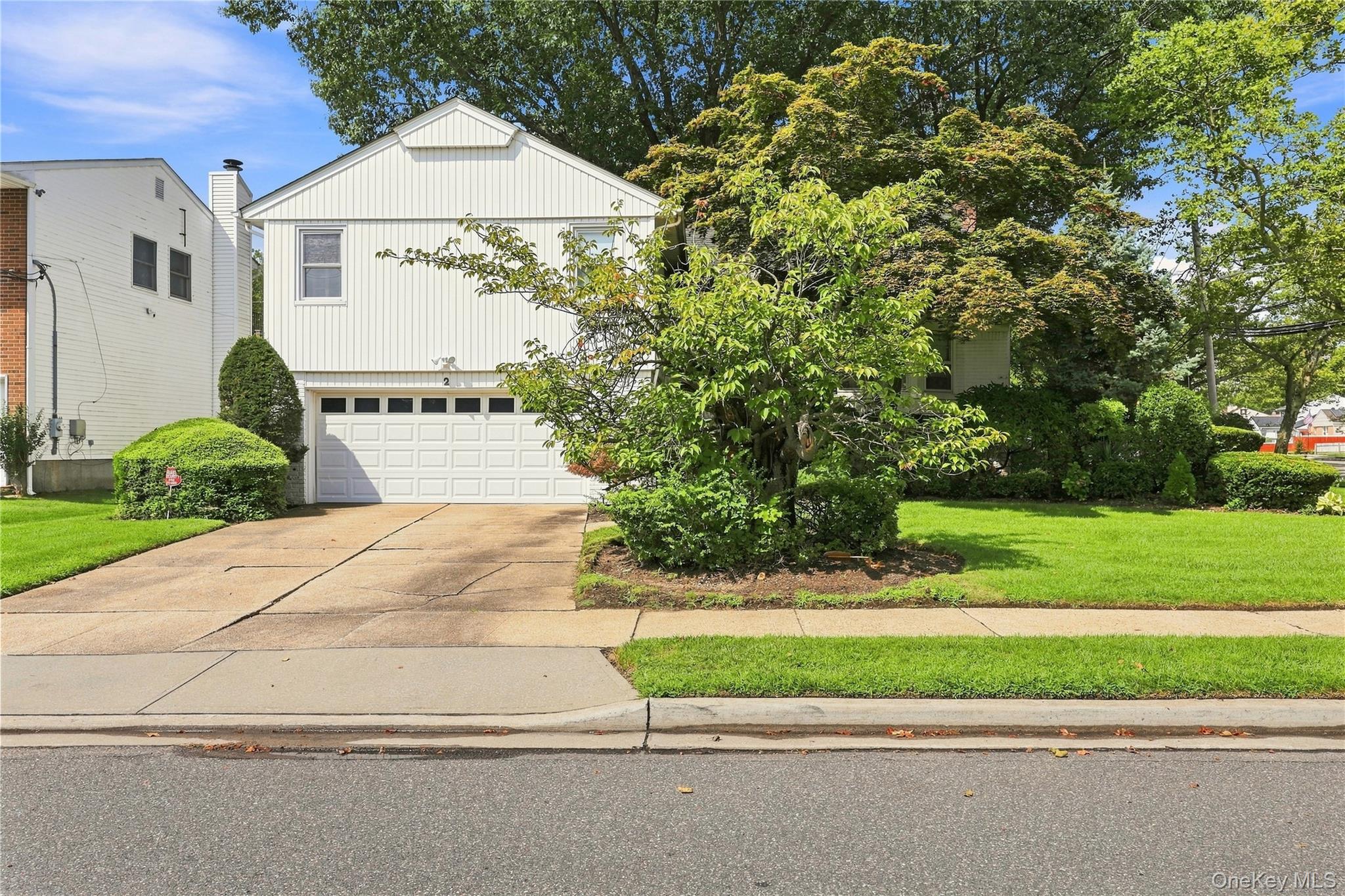 2 Longview Avenue Property Photo 1
