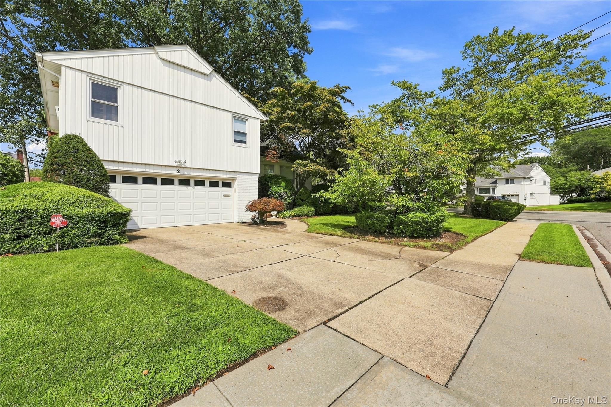 2 Longview Avenue Property Photo 2