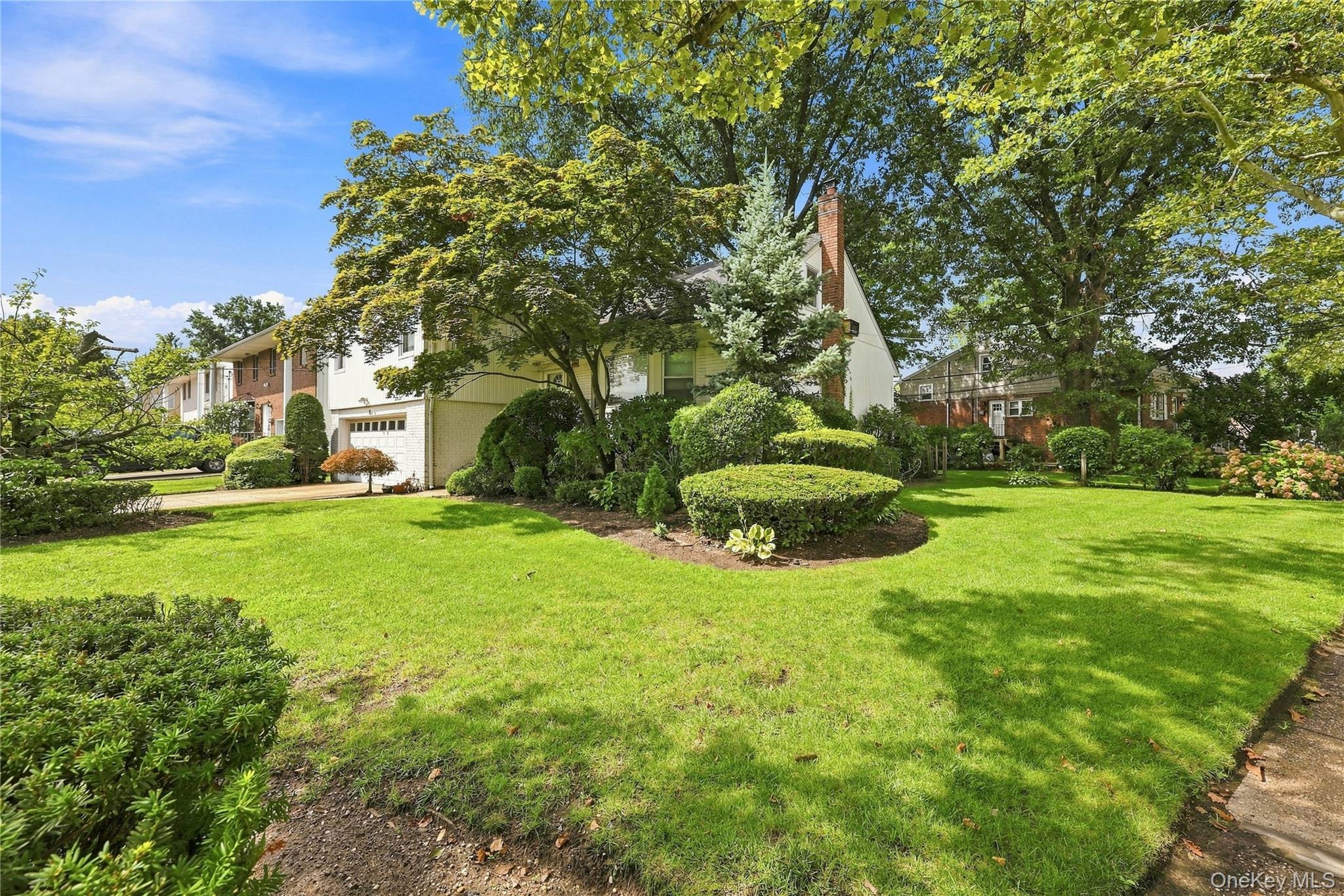 2 Longview Avenue Property Photo 3