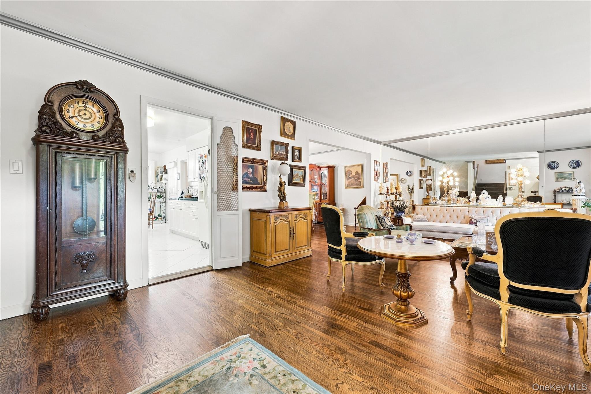2 Longview Avenue Property Photo 6