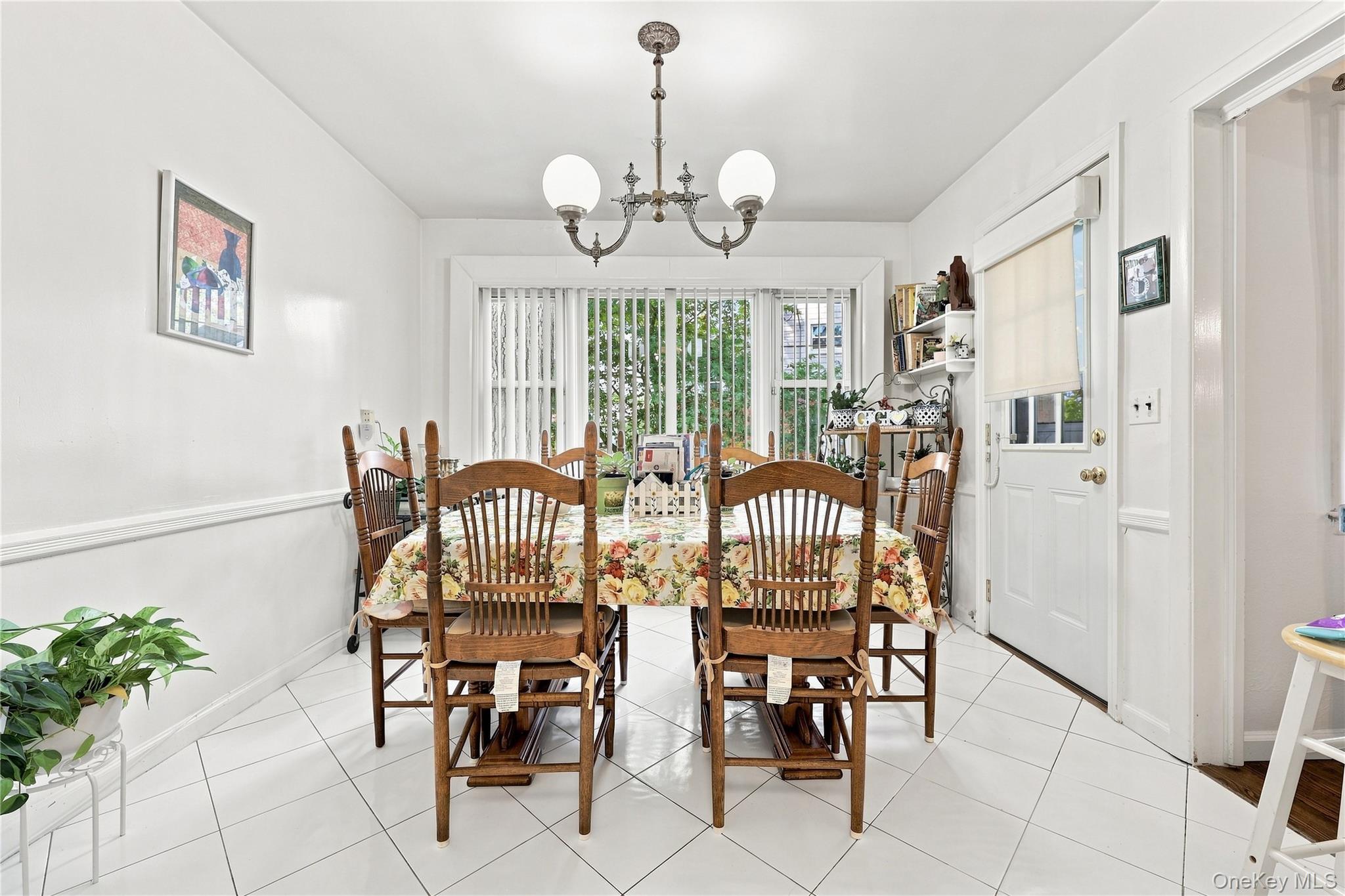 2 Longview Avenue Property Photo 11