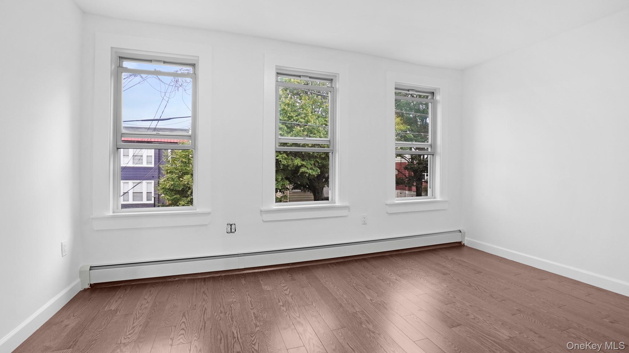 5722 63rd Street Property Photo 7