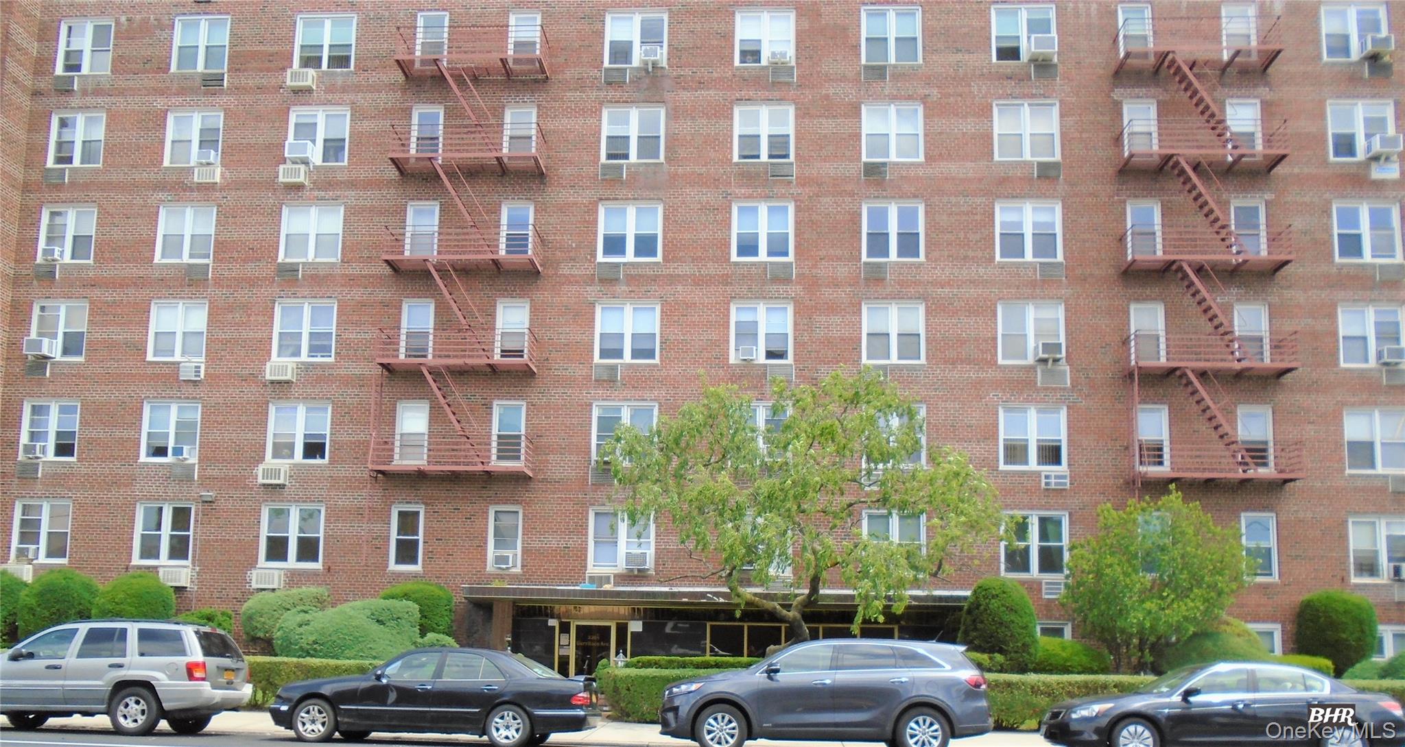 2265 Gerritsen Avenue 6s Property Photo 1