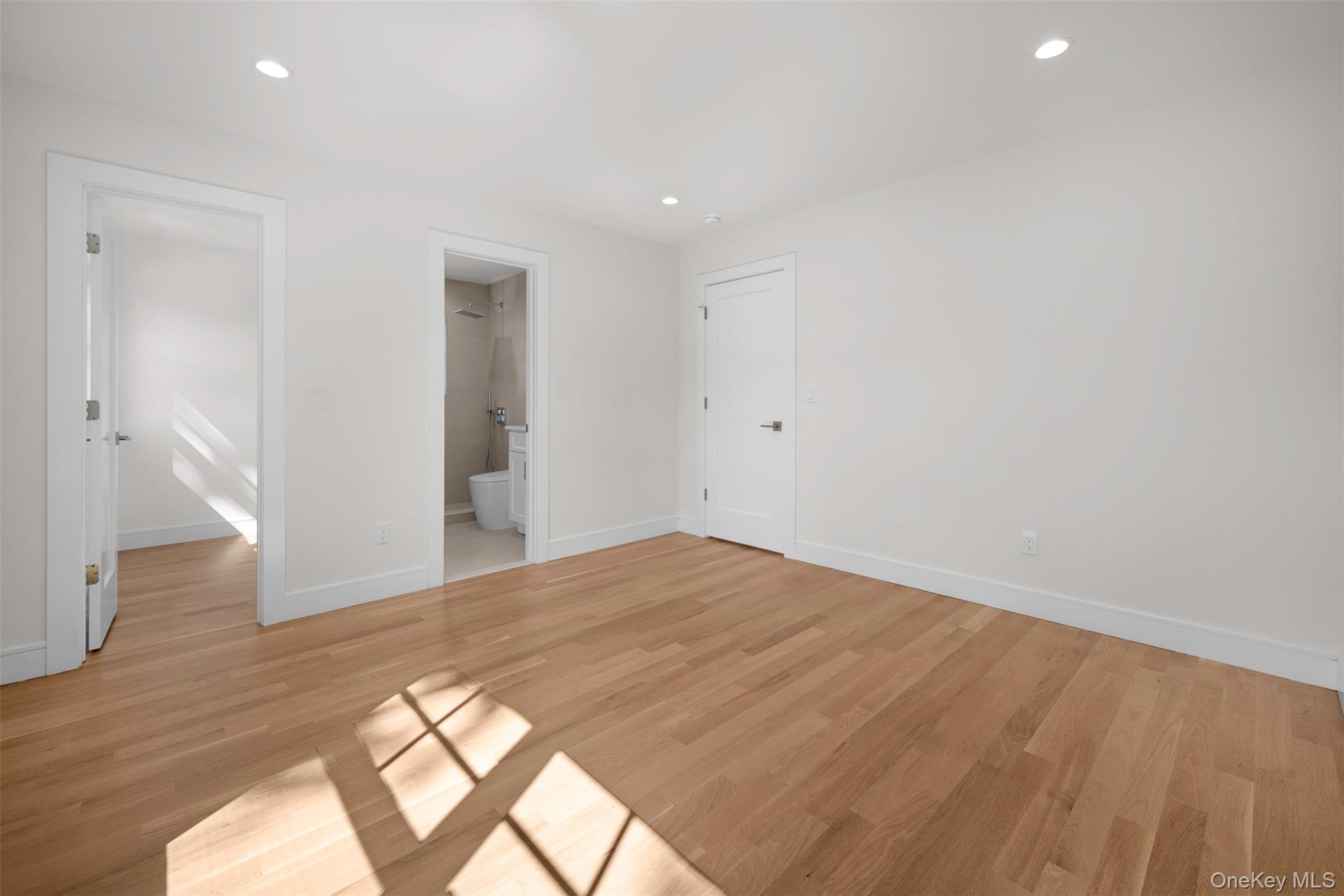 97 Broadmoor Lane Property Photo 23