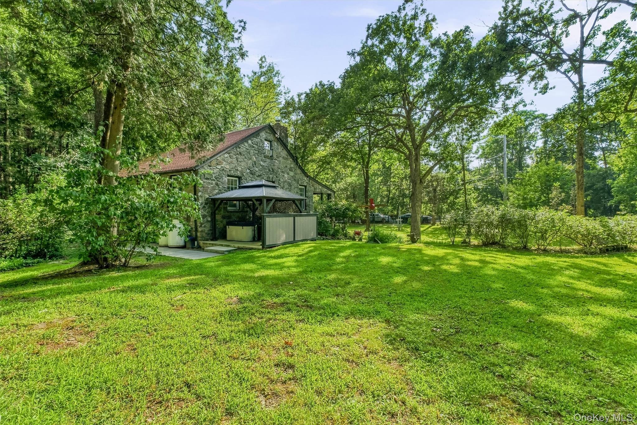 231 Rombout Road Property Photo 34