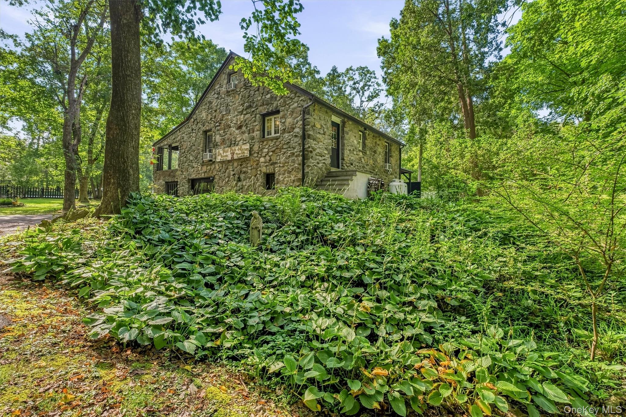 231 Rombout Road Property Photo 47
