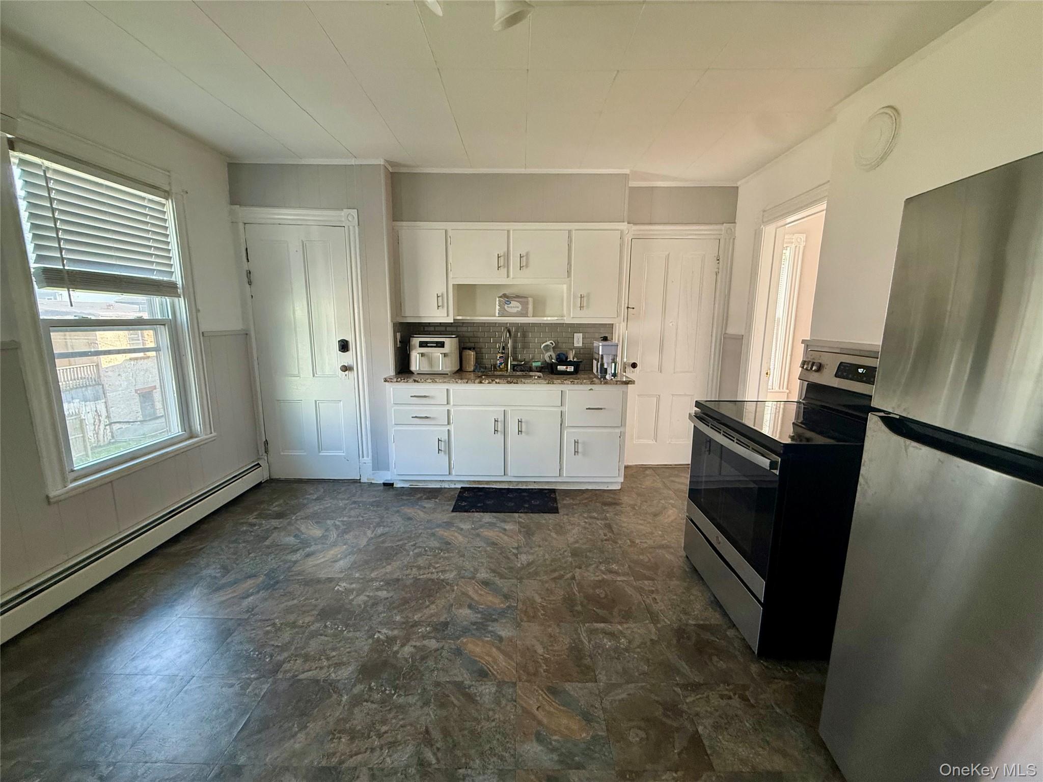 2 Charles Street 2 Property Photo 2