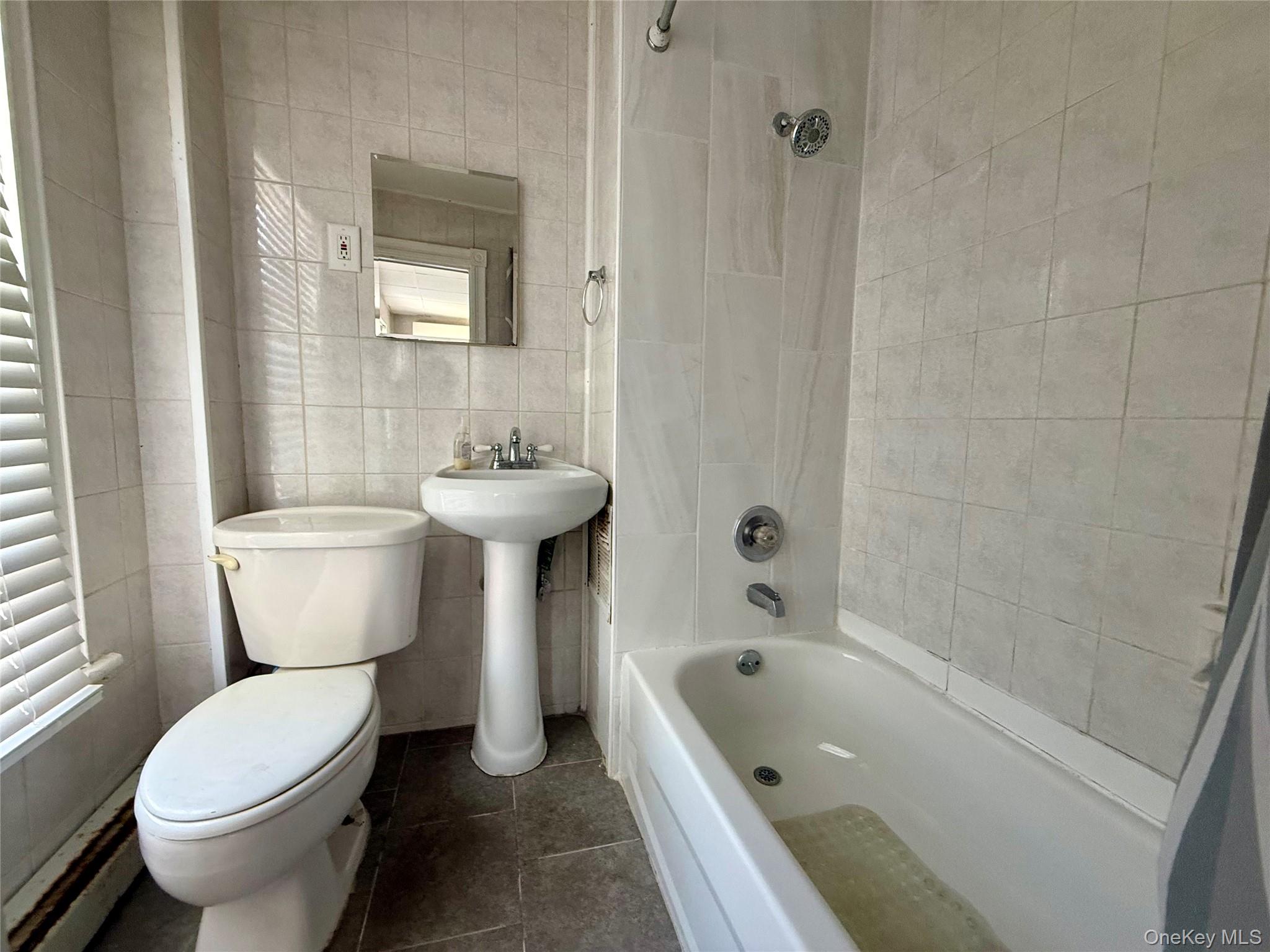 2 Charles Street 2 Property Photo 7